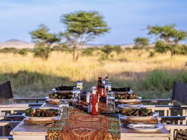 Long-Table Lunch