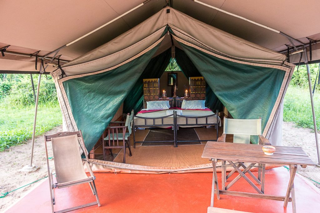 Mdonya Old River Camp: Guest tent