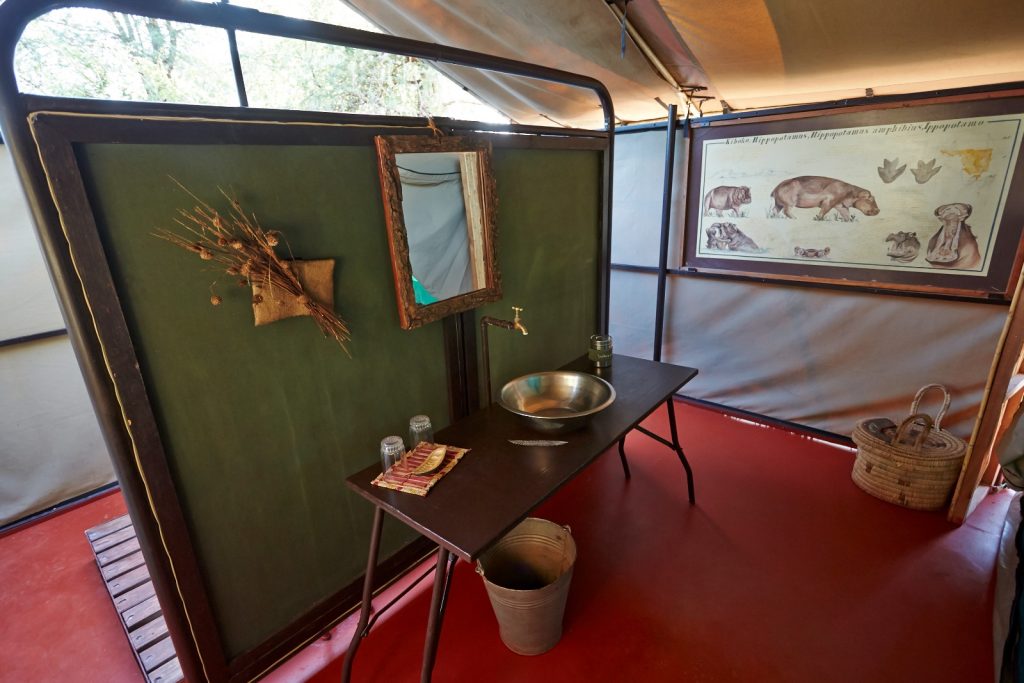 Mdonya Old River Camp: Guest tent